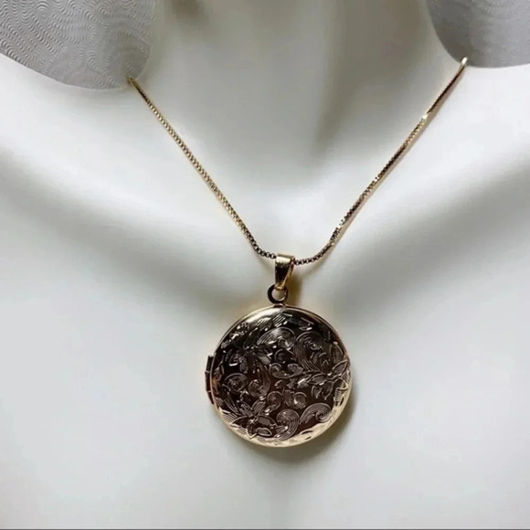 COIN Locket Necklace 925 Sterling Silver - Picture 5 of 9